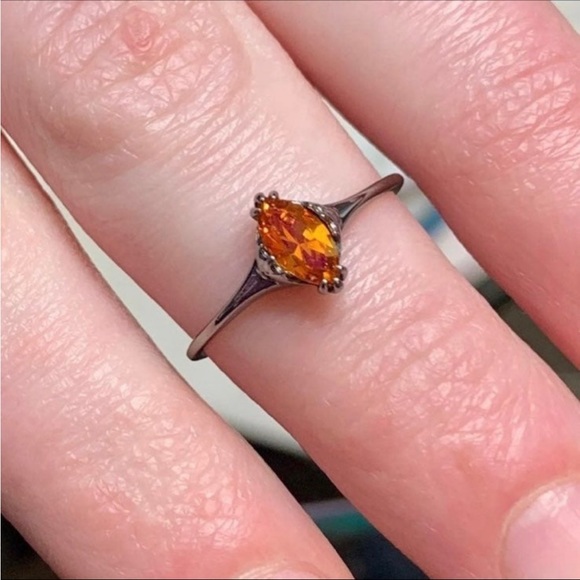 Fragrant Jewels Sterling Silver Wicked Dragon Satin Ring - Size 8 - Picture 9 of 11